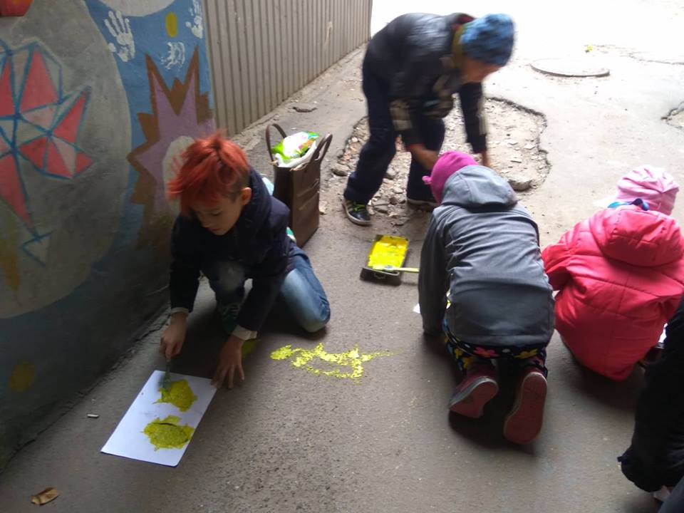 Діти малюють